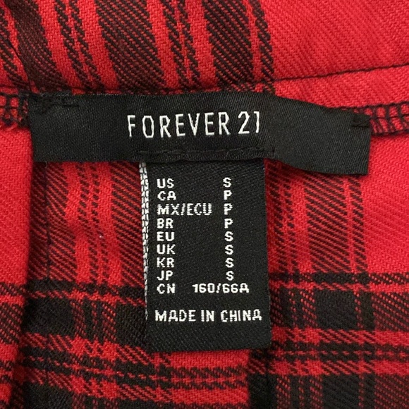 Forever 21 Black and Red Plaid Skirt, Size Small - Picture 4 of 7
